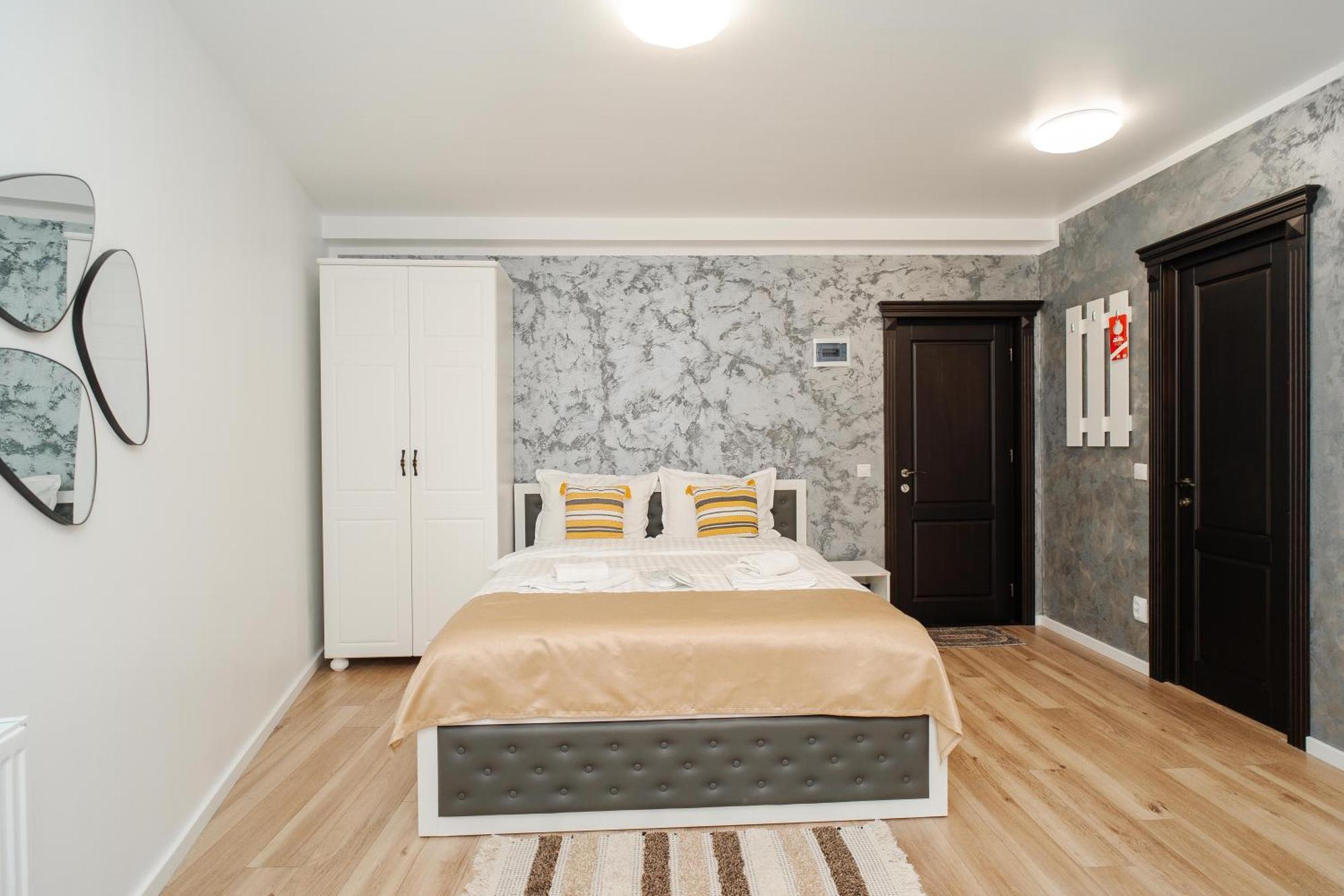 Grey Boutique Hotel Palas Iasi Exterior foto
